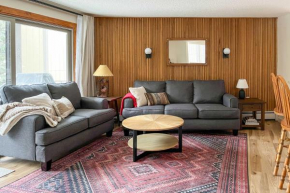 Breckenridge Condo with Gas Grill Less Than 1 Mi to Peak 8! Breckenridge